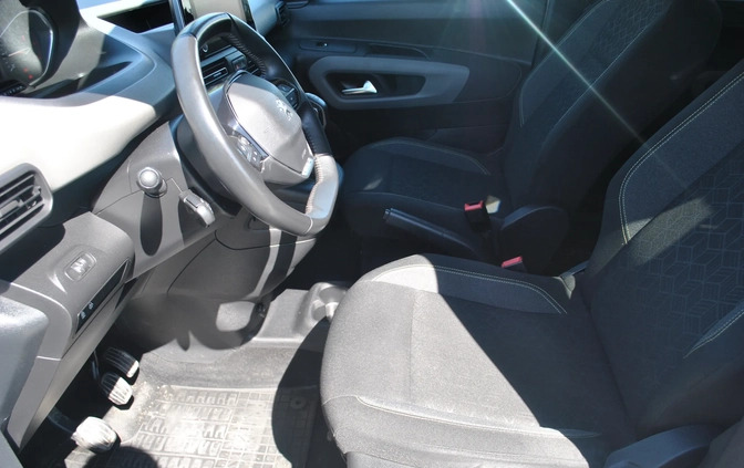 Peugeot Rifter cena 72900 przebieg: 132655, rok produkcji 2019 z Miastko małe 232